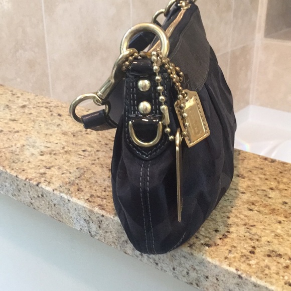 Coach Signature Small Hobo - Picture 3 of 3